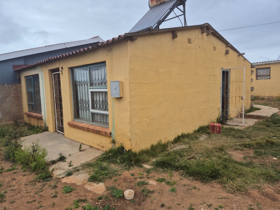 2 Bedroom Property for Sale in Zwide Eastern Cape